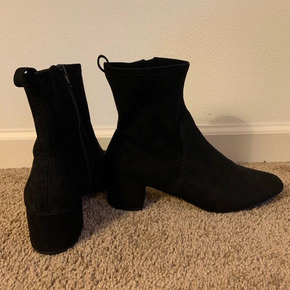 Aldo black suede boots size 8 - Picture 2 of 3
